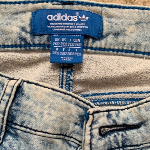 Adidas light blue jeans - Picture 3 of 3
